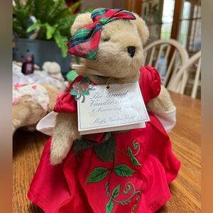 The Grand Vander Ball Muffy Vanderbear